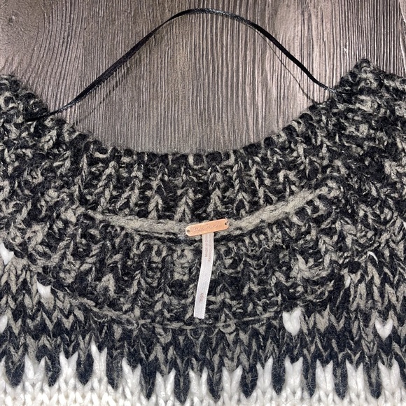 Free People Fair Isle Cropped Sweater - Picture 9 of 10